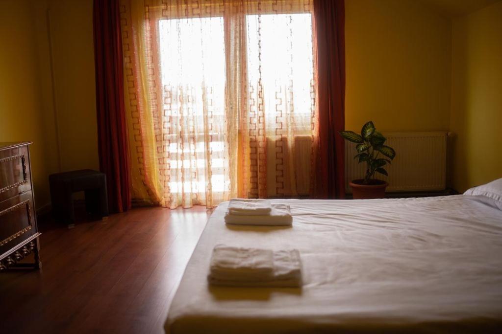 Casa Ramona Appartement Turda Buitenkant foto